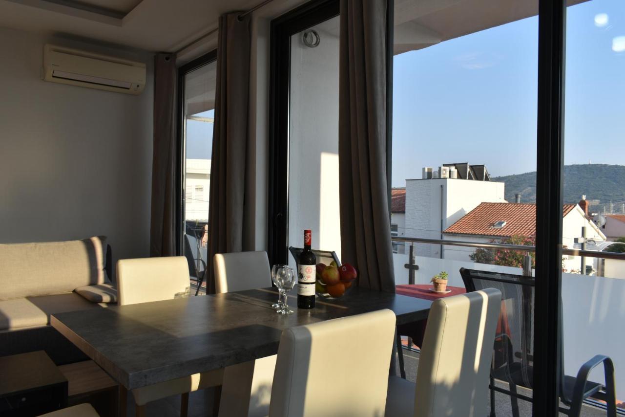 Apartments Toni Primosten Exterior photo