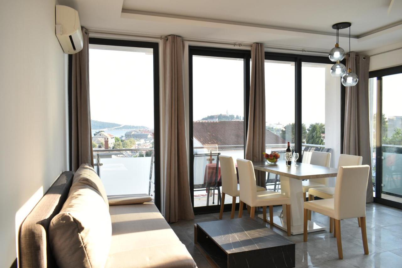 Apartments Toni Primosten Exterior photo