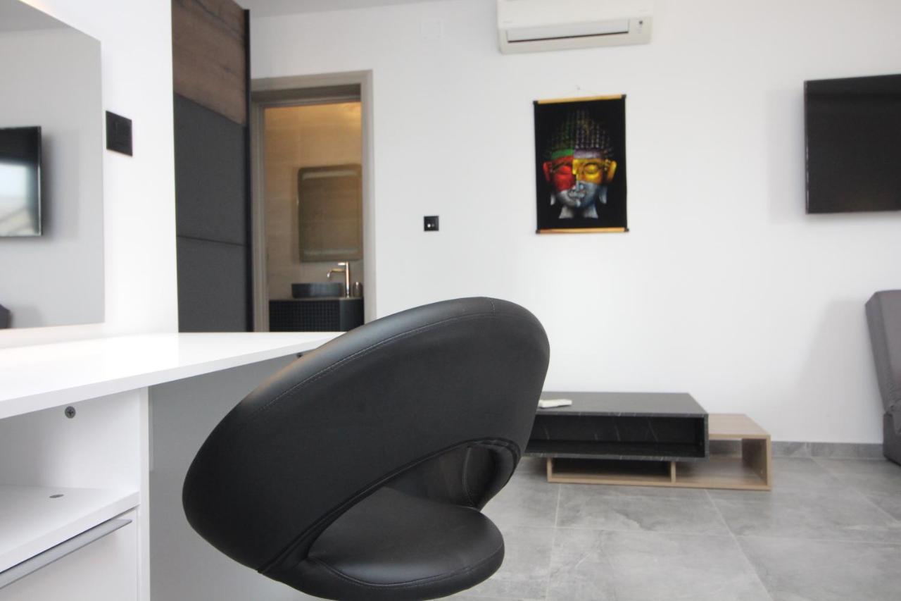 Apartments Toni Primosten Exterior photo