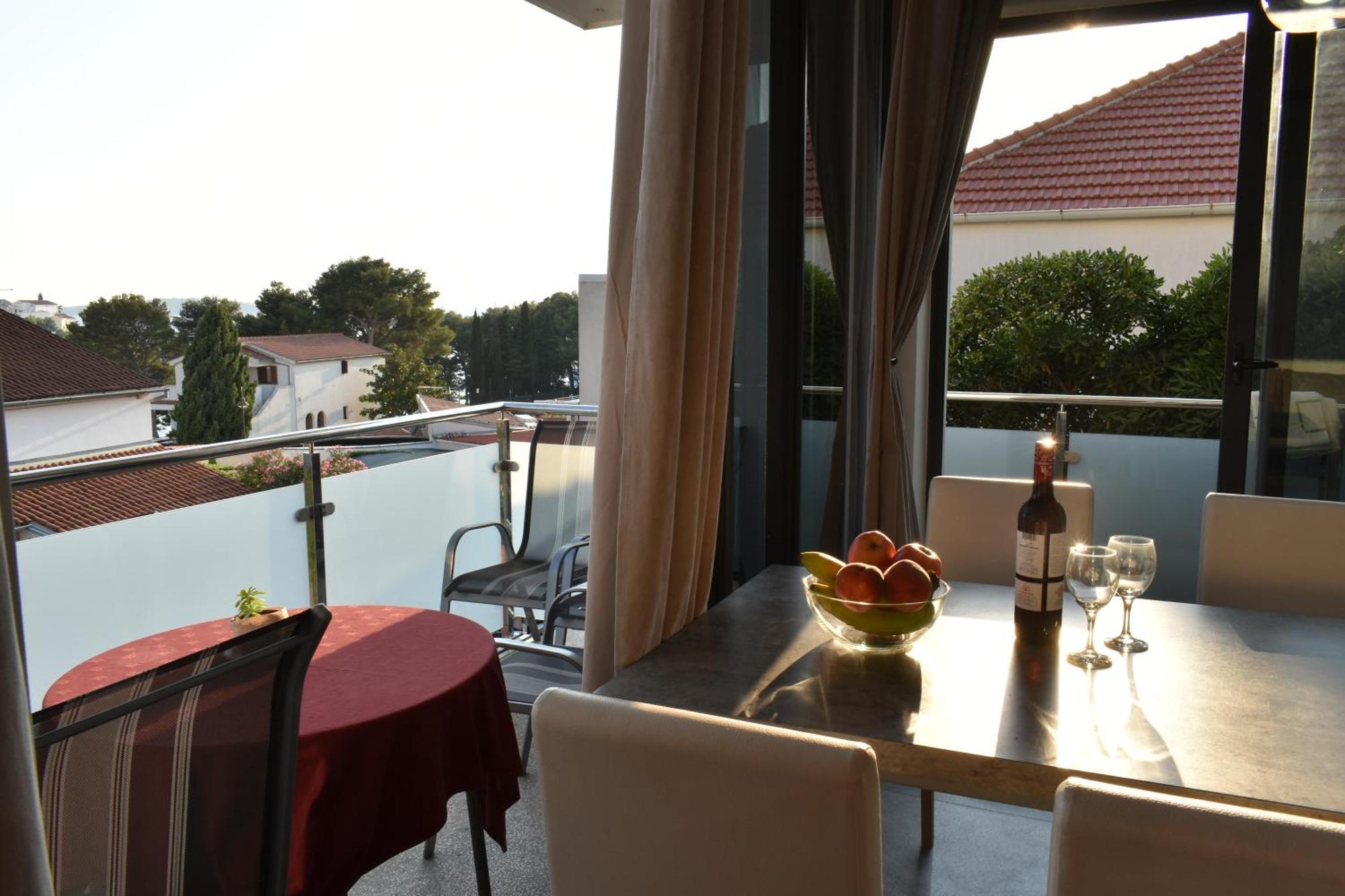 Apartments Toni Primosten Exterior photo
