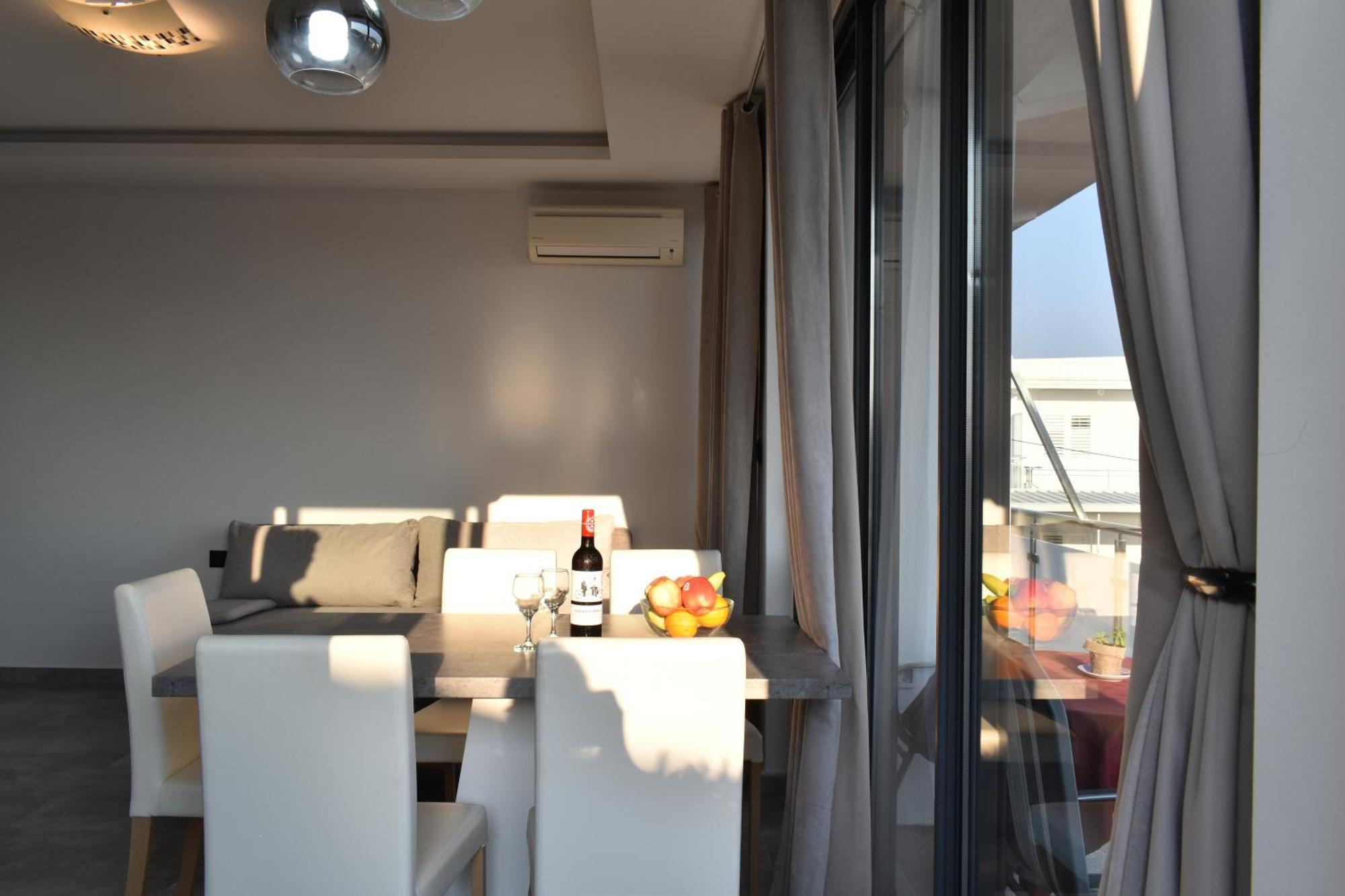 Apartments Toni Primosten Exterior photo